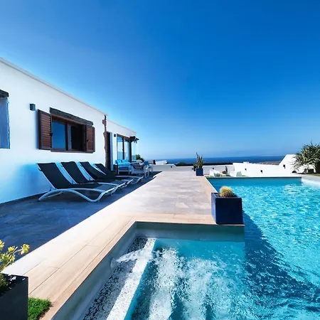 Macher Piscina Y Bar Piscina Villa
