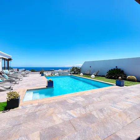 Macher Piscina Y Bar Piscina *