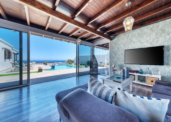 Macher Piscina Y Bar Piscina וילה Tías