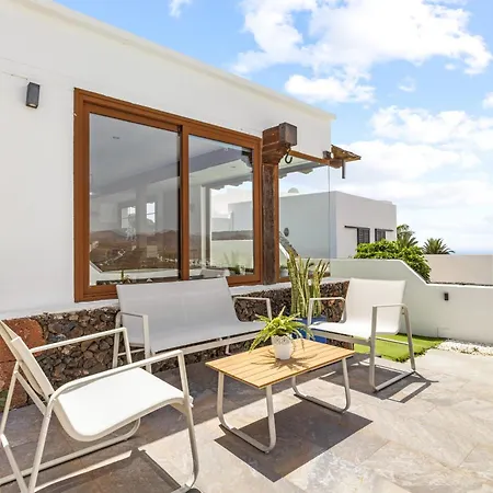Macher Piscina Y Bar Piscina וילה