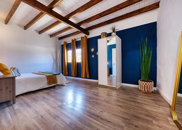 Macher Piscina Y Bar Piscina Tias